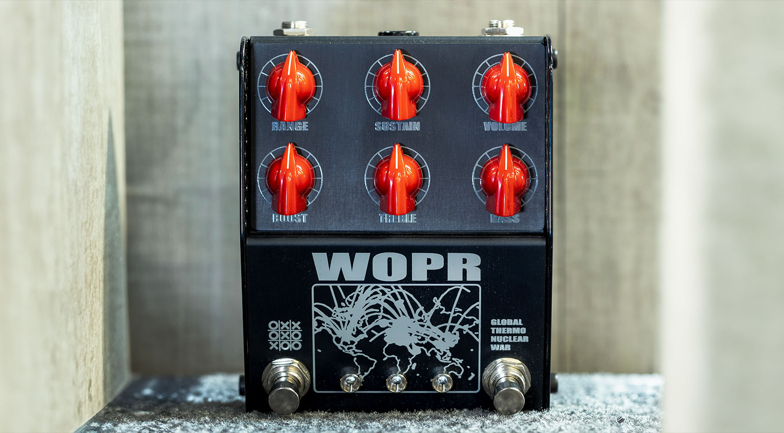 WOPR fuzz boost thorpy FX