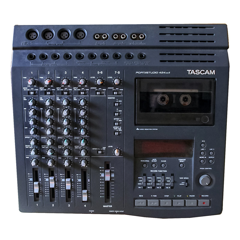 Tascam Portastudio 424 MKI 